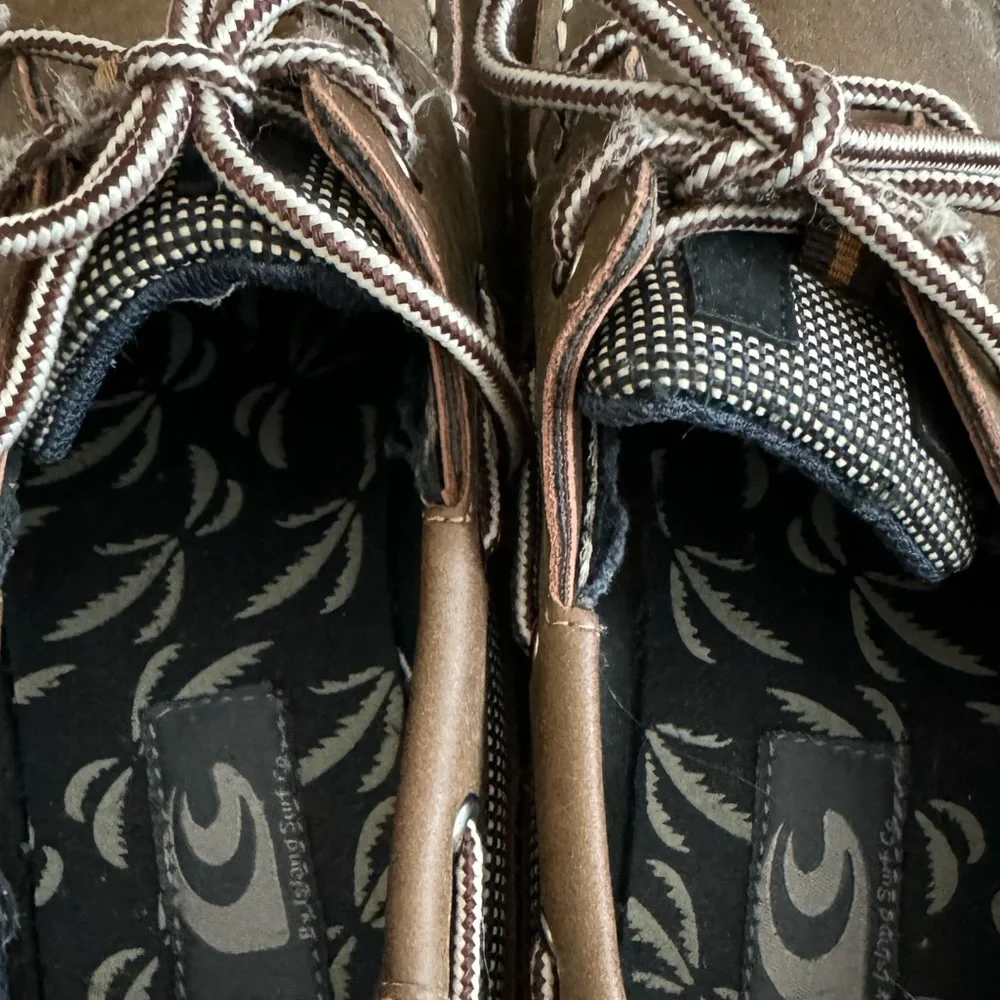 Island surf company boat shoes